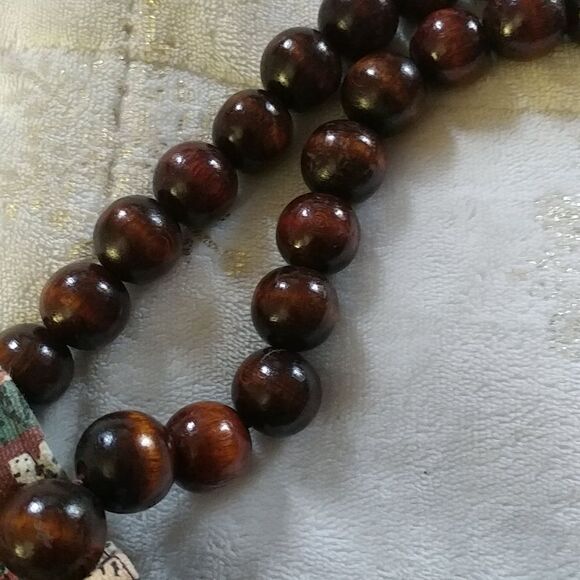 Amici Hobo Tote - Picture 3 of 5